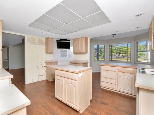 1310 91ST COURT NW, Bradenton, FL 34209