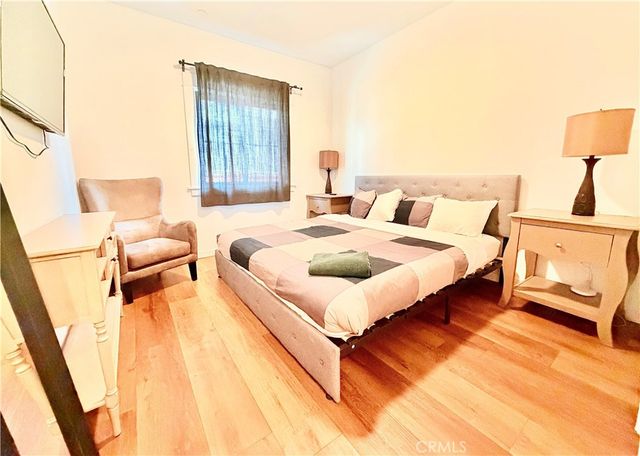 5336 Lemon Grove, Los Angeles, CA 90038