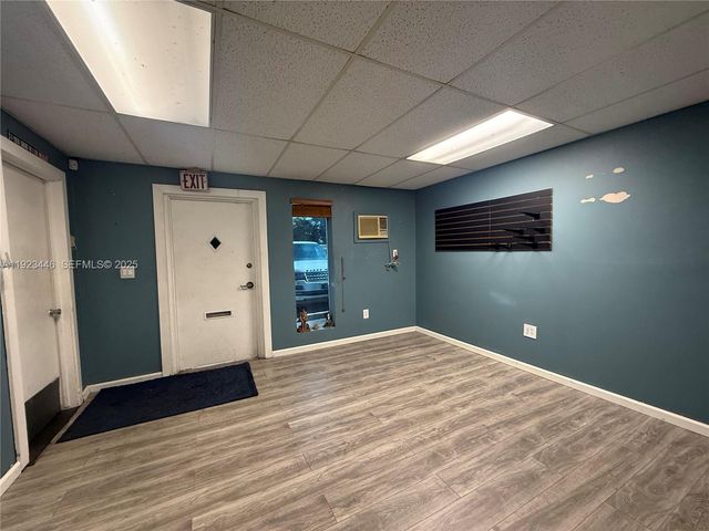 8191 NW 91st Ter 1, Medley, FL 33166