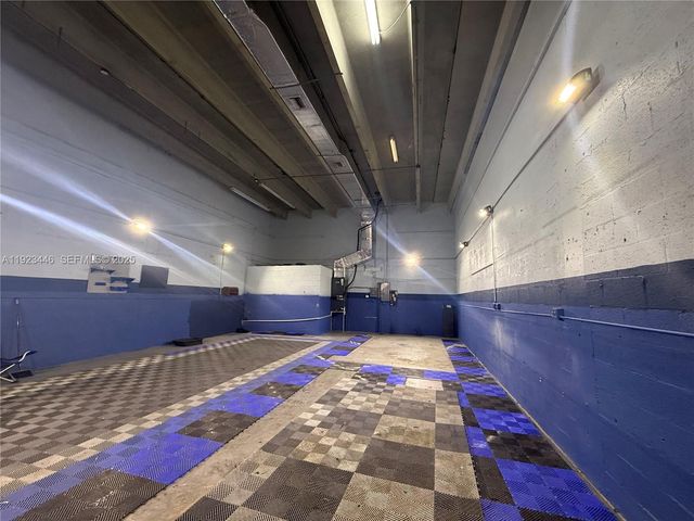 8191 NW 91st Ter 1, Medley, FL 33166