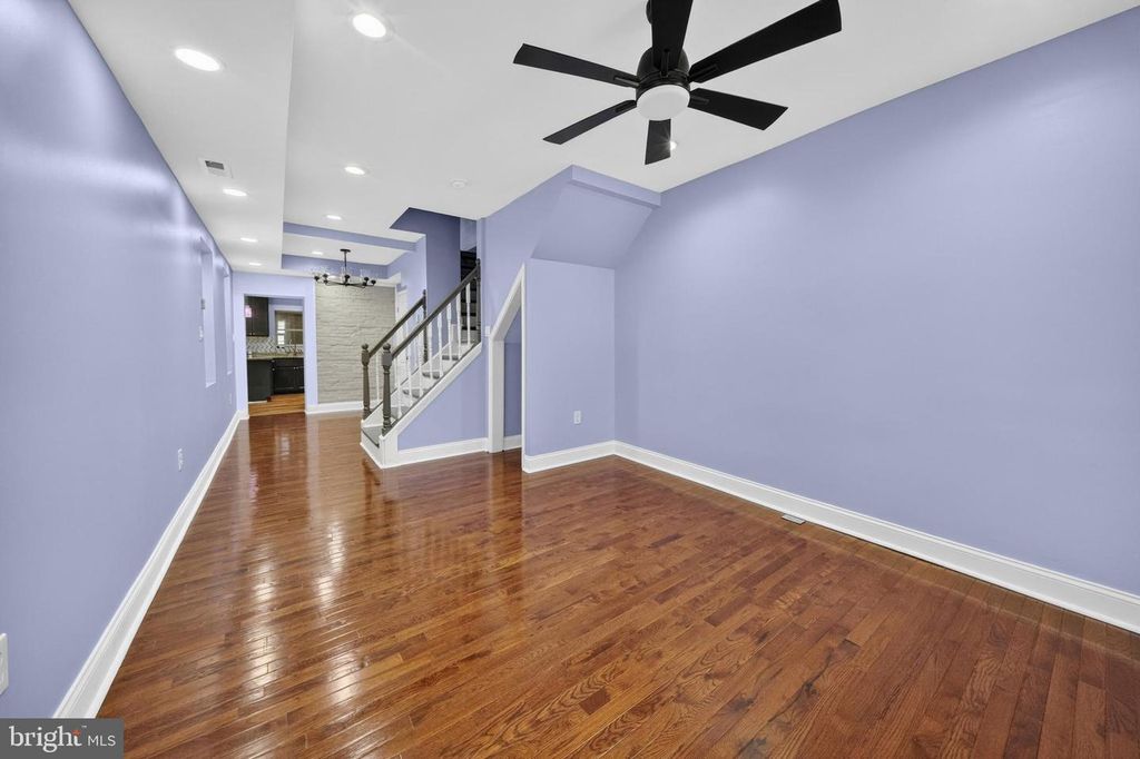 Image 5 of property listing at 2538 W MOSHER ST, Baltimore, MD 21216