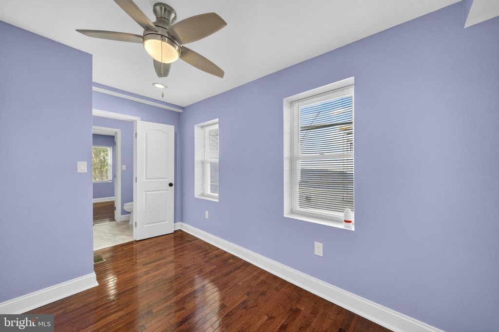 Image 8 of property listing at 2538 W MOSHER ST, Baltimore, MD 21216
