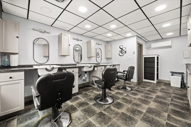 1553 Broadway, Raynham, MA 02767