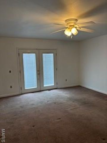 3490 Greenway Chase Drive, Florissant, MO 63031