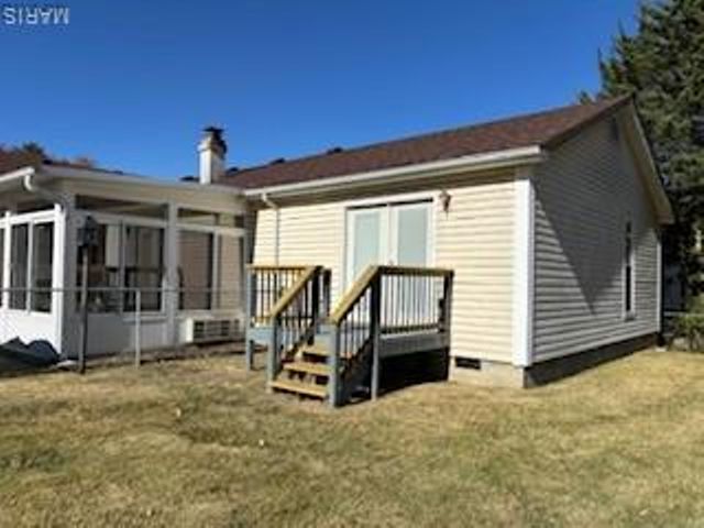 3490 Greenway Chase Drive, Florissant, MO 63031