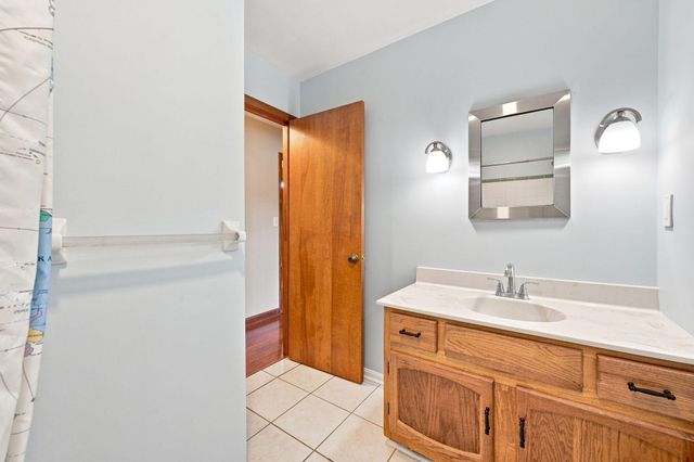 2598 Lake Court, Villa Hills, KY 41017