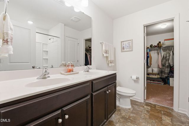 157 S Great White Way, Clayton, NC 27527