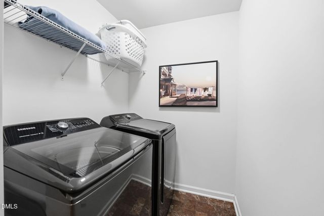 157 S Great White Way, Clayton, NC 27527