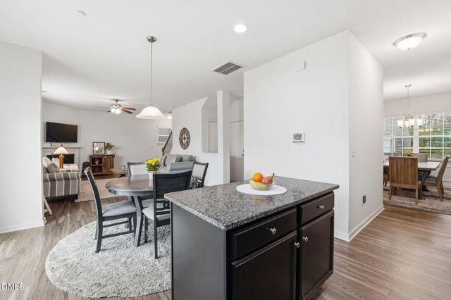 157 S Great White Way, Clayton, NC 27527