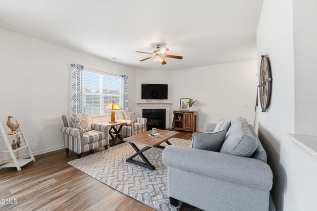 157 S Great White Way, Clayton, NC 27527