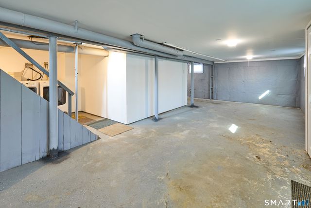 168 Sunnybank Avenue, Stratford, CT 06614