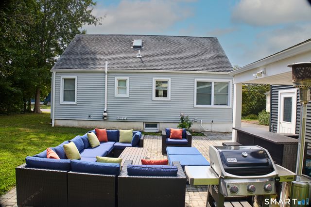 168 Sunnybank Avenue, Stratford, CT 06614