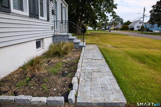 168 Sunnybank Avenue, Stratford, CT 06614