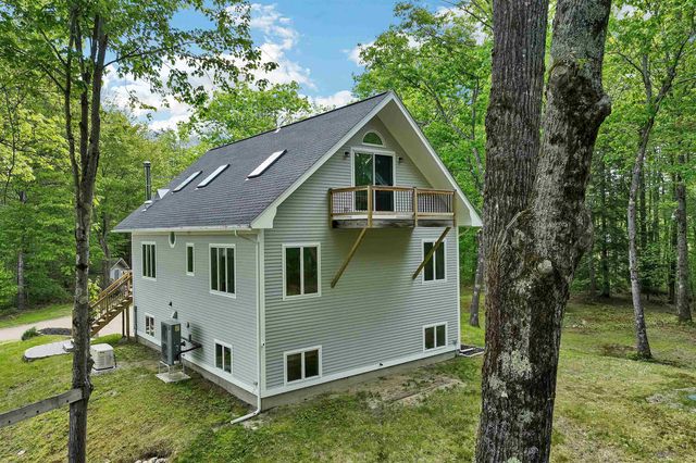 105 Nichols Road, Ossipee, NH 03814