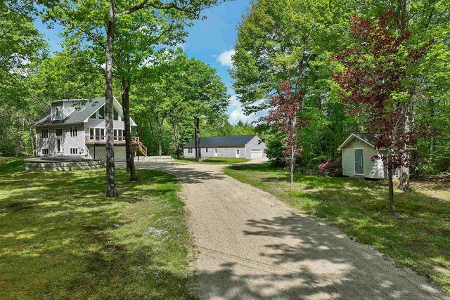 105 Nichols Road, Ossipee, NH 03814