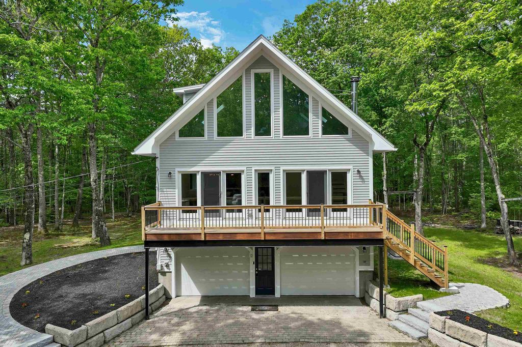 105 Nichols Road, Ossipee, NH 03814
