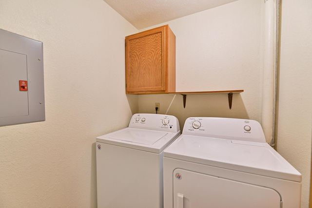 912 W Lincoln Pl, Spokane, WA 99204