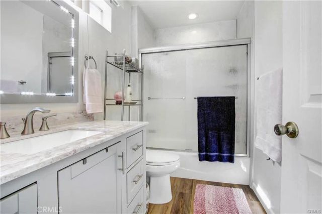 14349 Tiara Street, Sherman Oaks, CA 91401