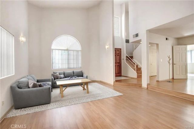 14349 Tiara Street, Sherman Oaks, CA 91401