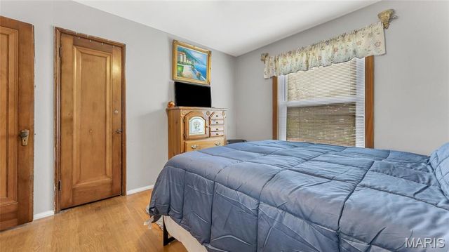 431 Kingston Drive, Unincorporated, MO 63125