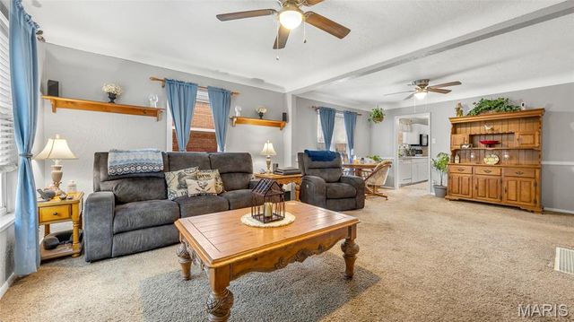 431 Kingston Drive, Unincorporated, MO 63125