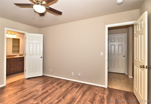 6709 N 128 East Avenue, Owasso, OK 74055