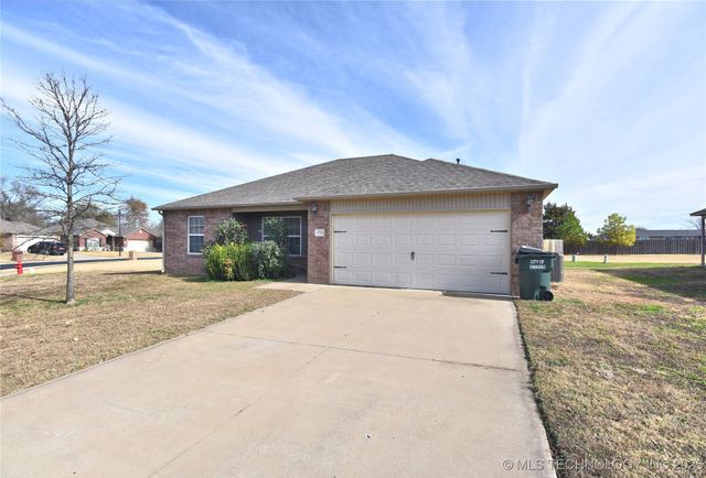 6709 N 128 East Avenue, Owasso, OK 74055