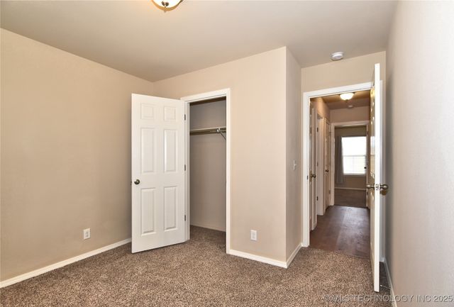 6709 N 128 East Avenue, Owasso, OK 74055