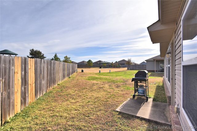 6709 N 128 East Avenue, Owasso, OK 74055