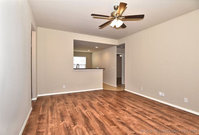 6709 N 128 East Avenue, Owasso, OK 74055