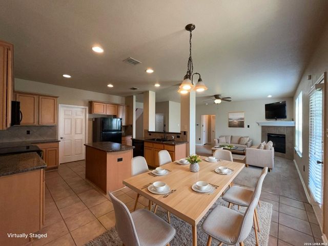 9850 Gazelle Ford, San Antonio, TX 78251