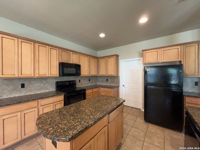 9850 Gazelle Ford, San Antonio, TX 78251