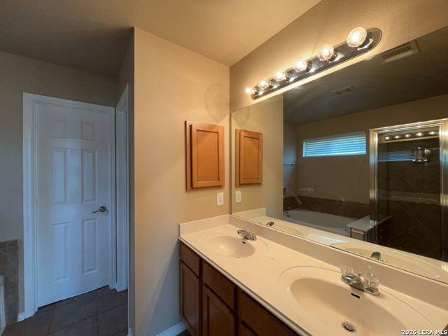 9850 Gazelle Ford, San Antonio, TX 78251