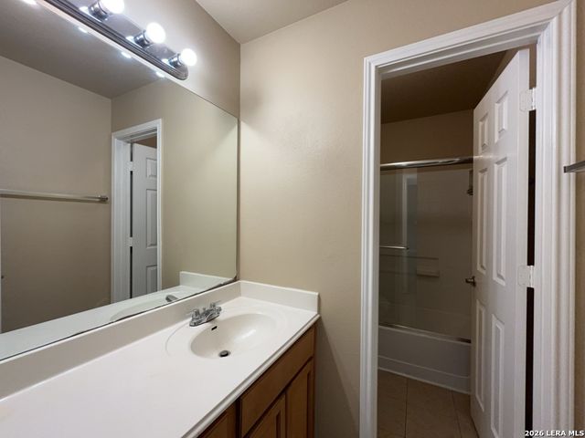 9850 Gazelle Ford, San Antonio, TX 78251