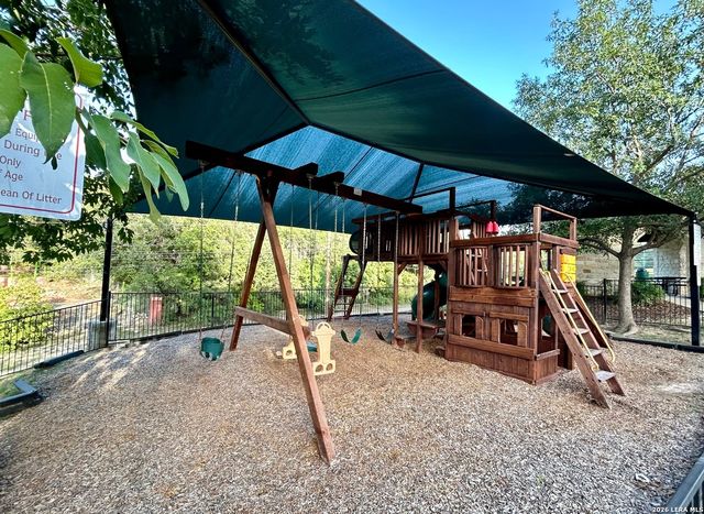 9850 Gazelle Ford, San Antonio, TX 78251