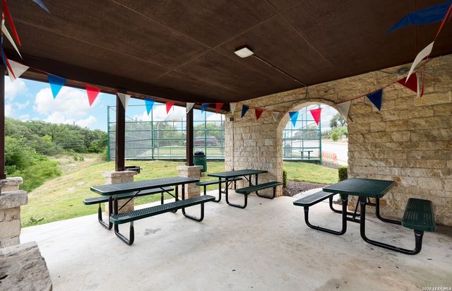 9850 Gazelle Ford, San Antonio, TX 78251