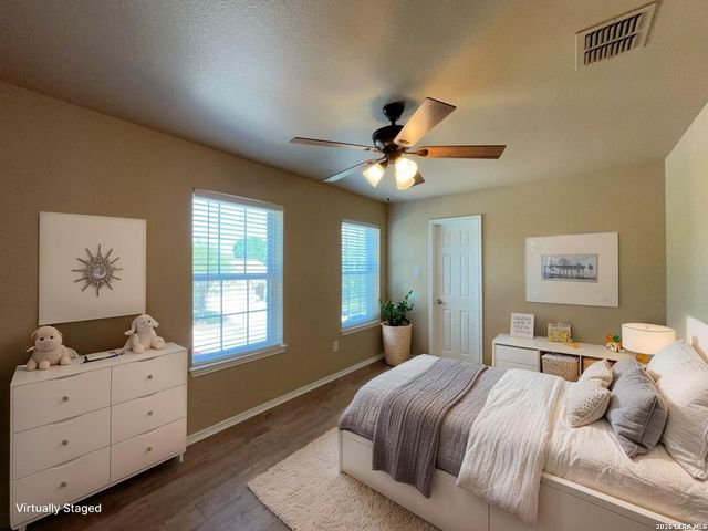 9850 Gazelle Ford, San Antonio, TX 78251