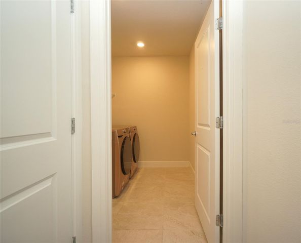 30399 MARQUETTE AVENUE, Wesley Chapel, FL 33545