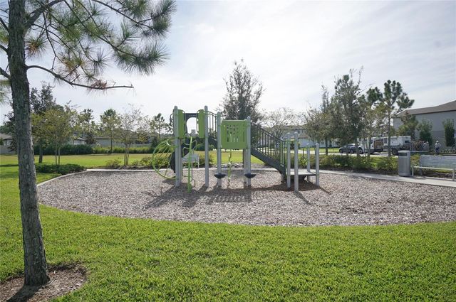 30399 MARQUETTE AVENUE, Wesley Chapel, FL 33545