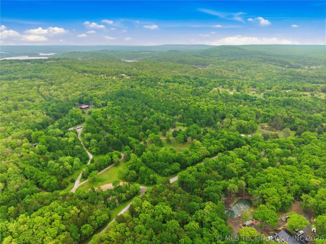 21594 W 885 Road, Cookson, OK 74427