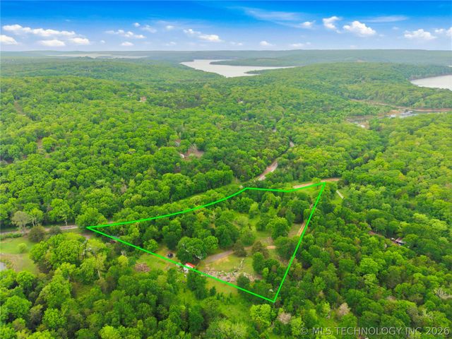 21594 W 885 Road, Cookson, OK 74427