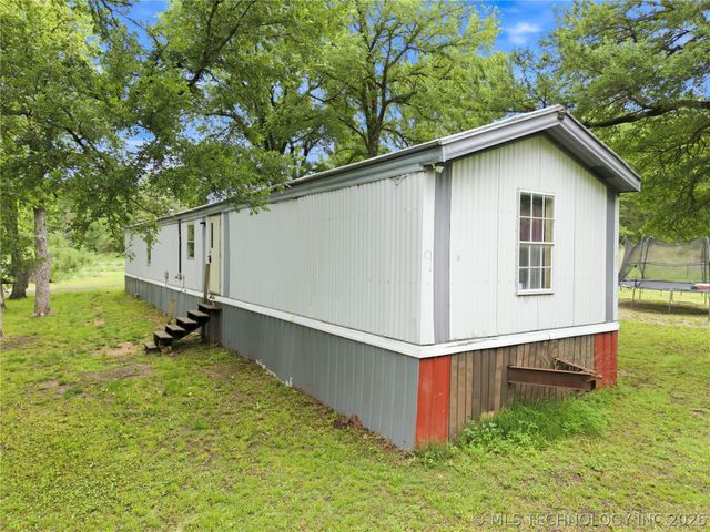 21594 W 885 Road, Cookson, OK 74427