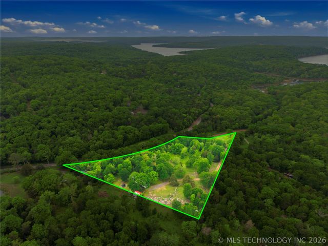 21594 W 885 Road, Cookson, OK 74427