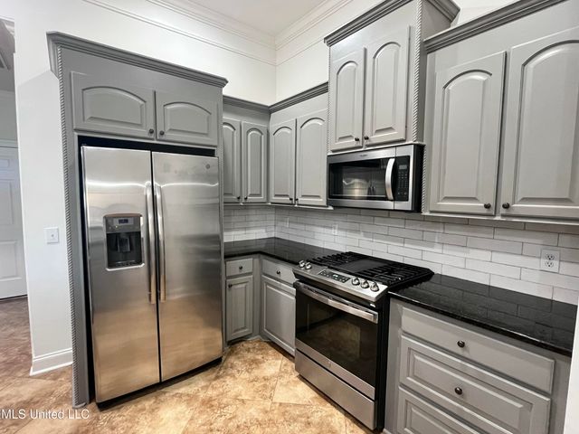 306 Cedar Stone Court, Florence, MS 39073