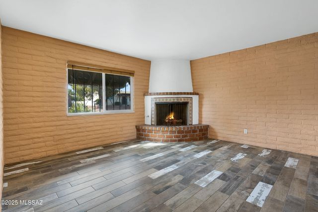 991 S La Bellota, Green Valley, AZ 85614