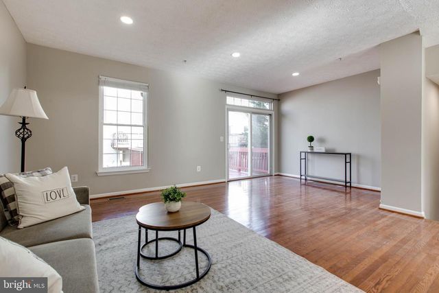 1734 SEA PINE CIR, Severn, MD 21144