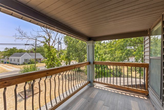 1005 N Trinity Street, Decatur, TX 76234
