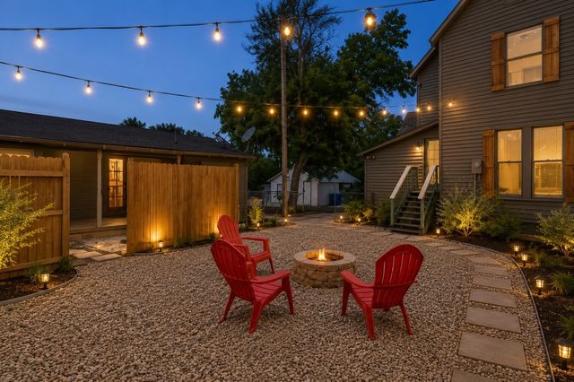 1005 N Trinity Street, Decatur, TX 76234