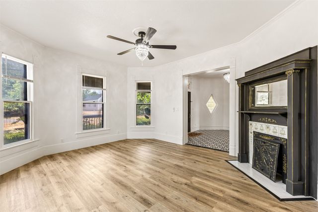 1005 N Trinity Street, Decatur, TX 76234