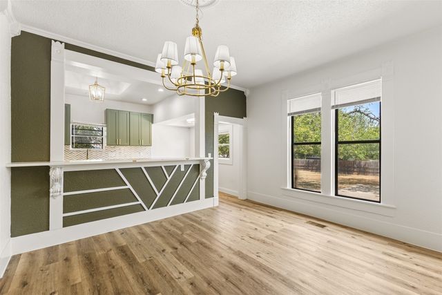 1005 N Trinity Street, Decatur, TX 76234